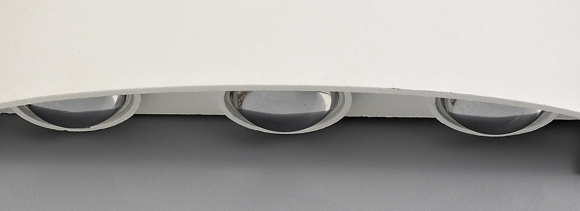 Leoni Wall Light 6W LED IP54 Sand White D0450  Deco Leoni